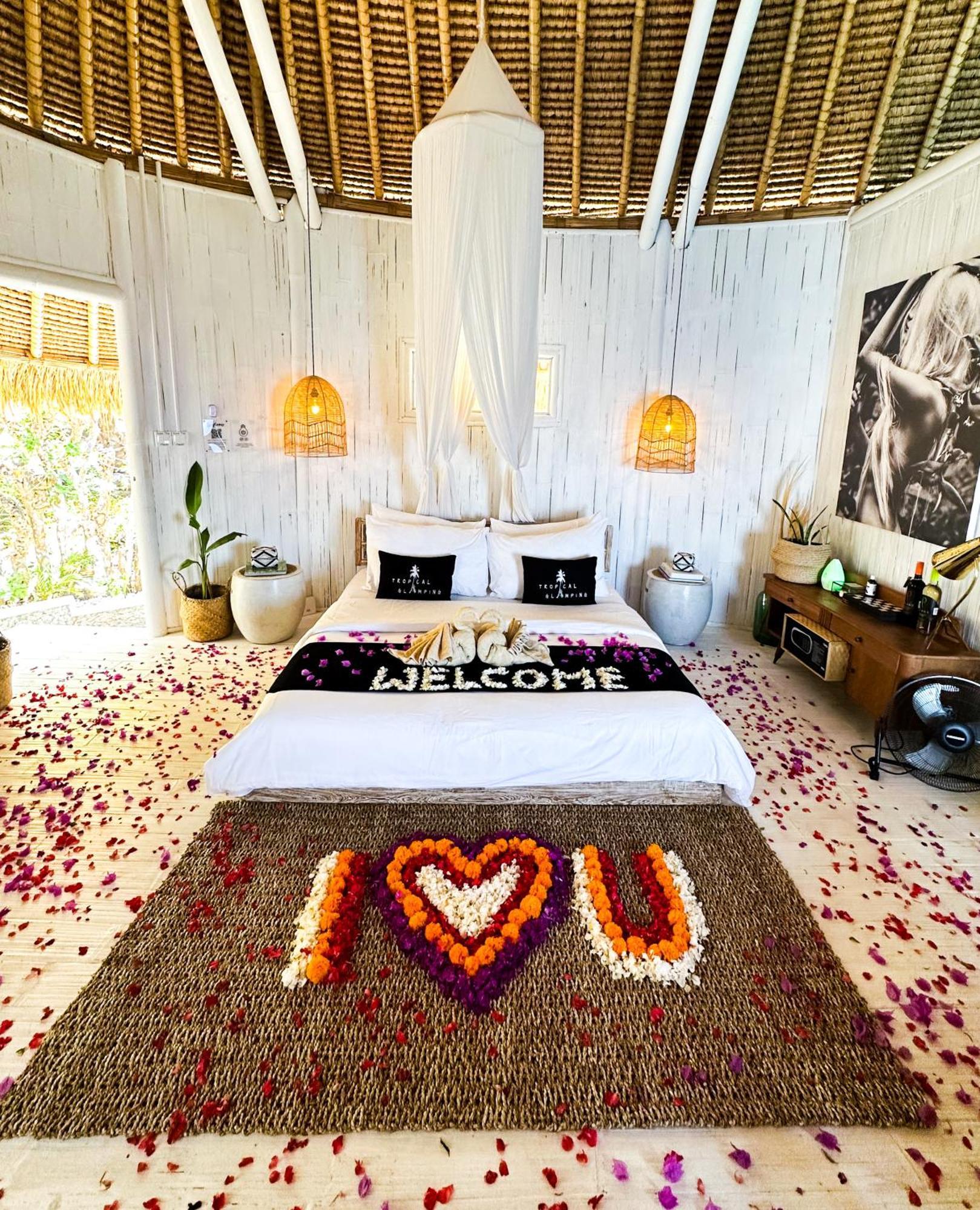 Tropical Glamping Nusa Penida Diamond Beach - Cliff Side Edge Polilit المظهر الخارجي الصورة