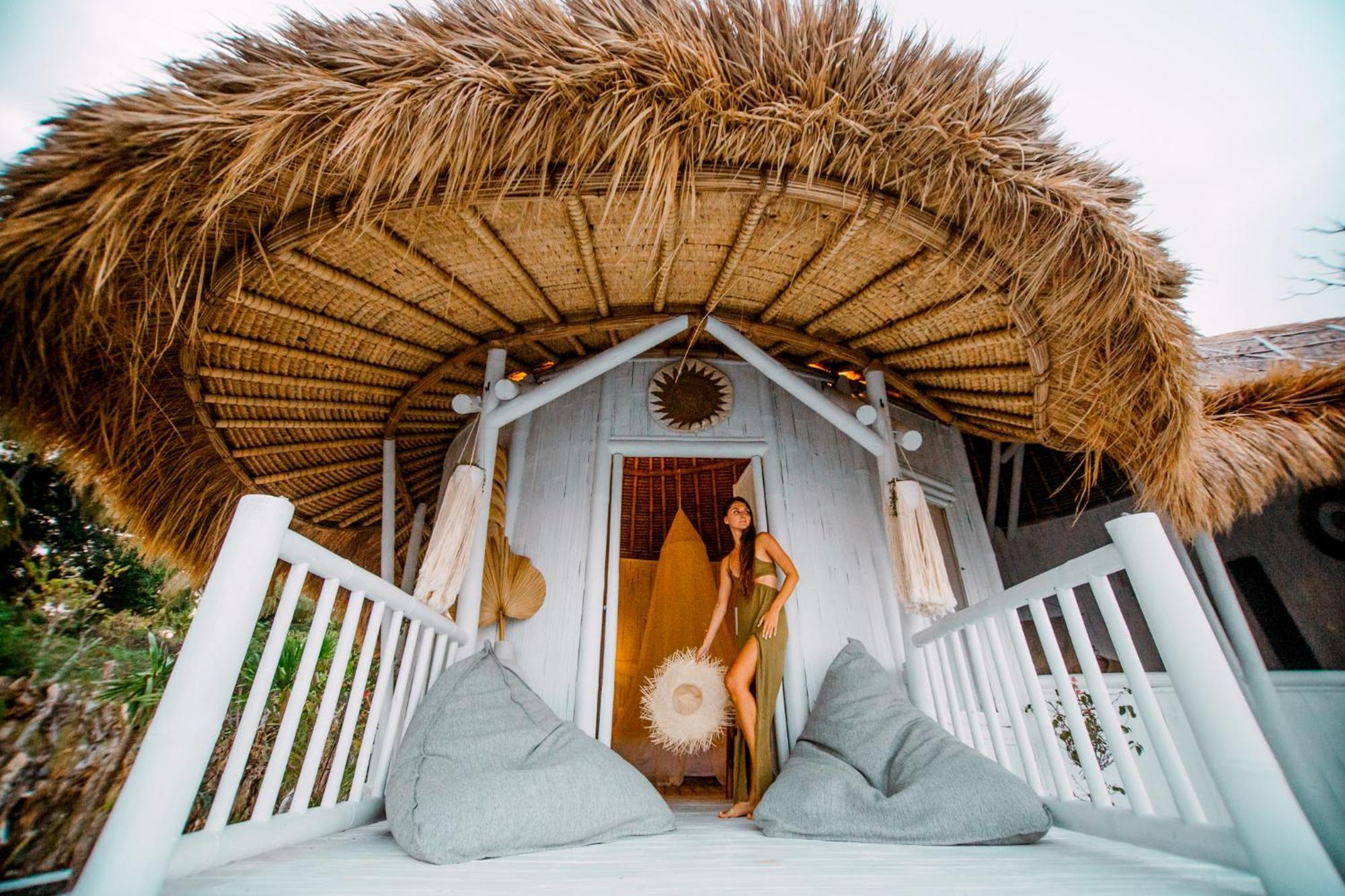 Tropical Glamping Nusa Penida Diamond Beach - Cliff Side Edge Polilit المظهر الخارجي الصورة